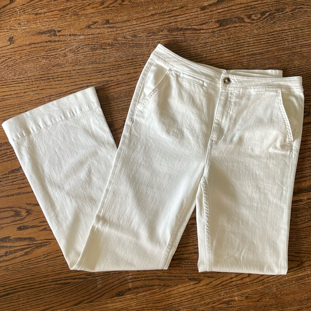 Anthropology Pilcro and Letterpress White High-Rise Bootcut Jean Size 31